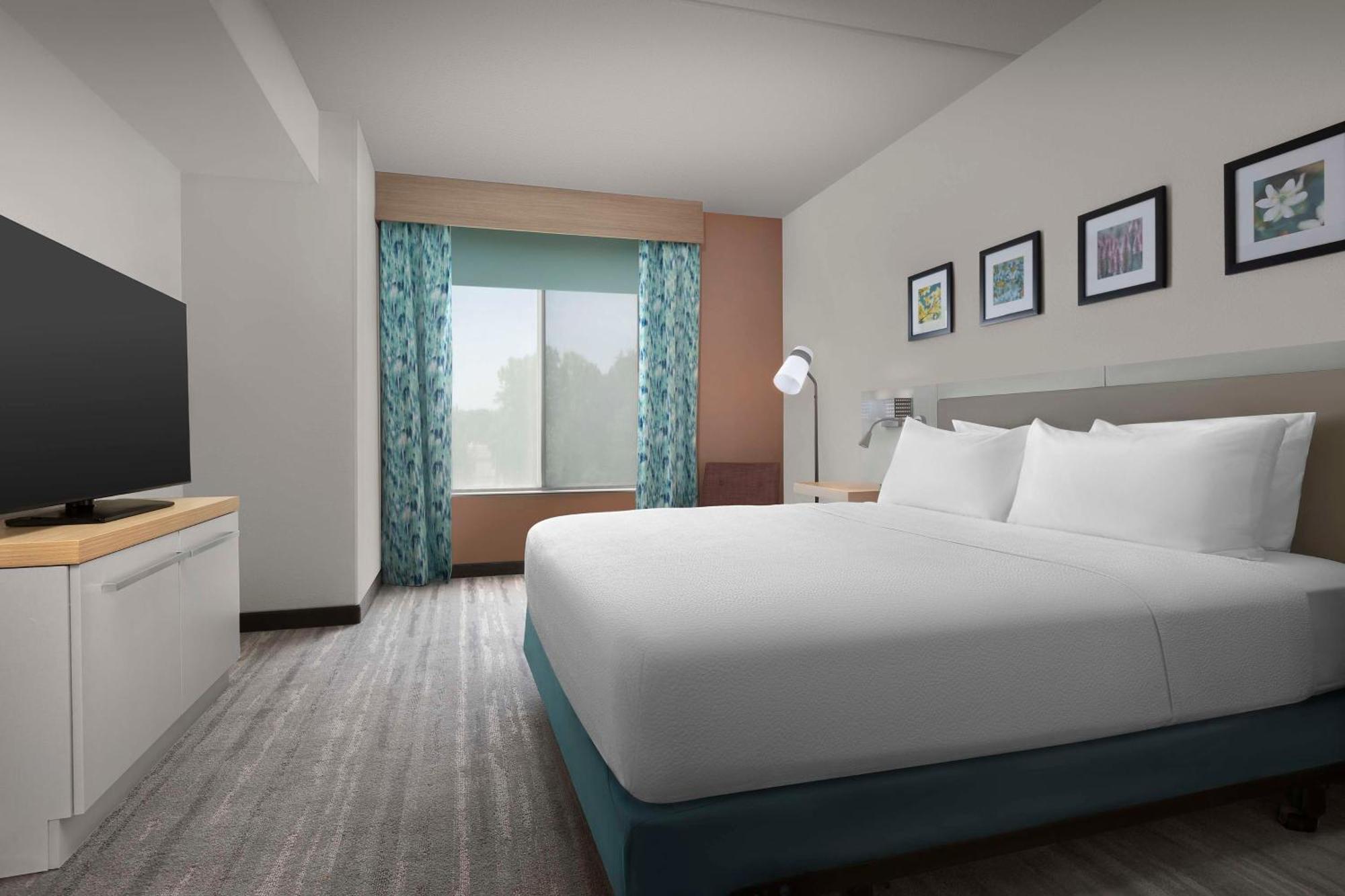 Hilton Garden Inn Raleigh Capital Blvd I-540 Exterior foto