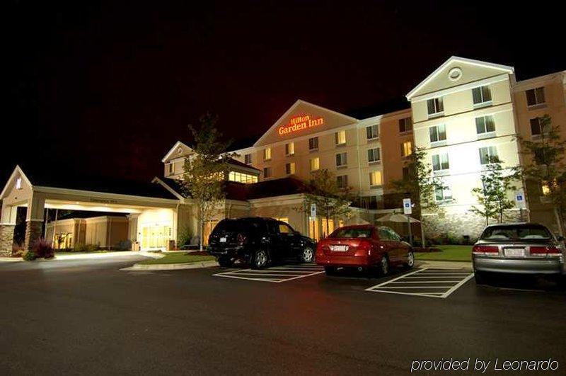 Hilton Garden Inn Raleigh Capital Blvd I-540 Exterior foto