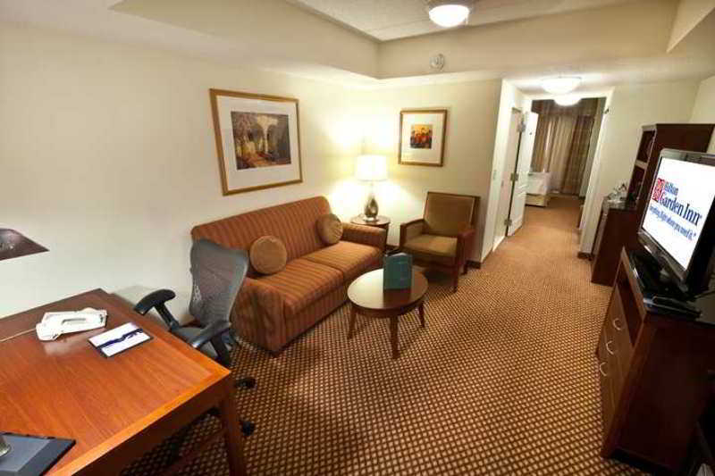 Hilton Garden Inn Raleigh Capital Blvd I-540 Zimmer foto